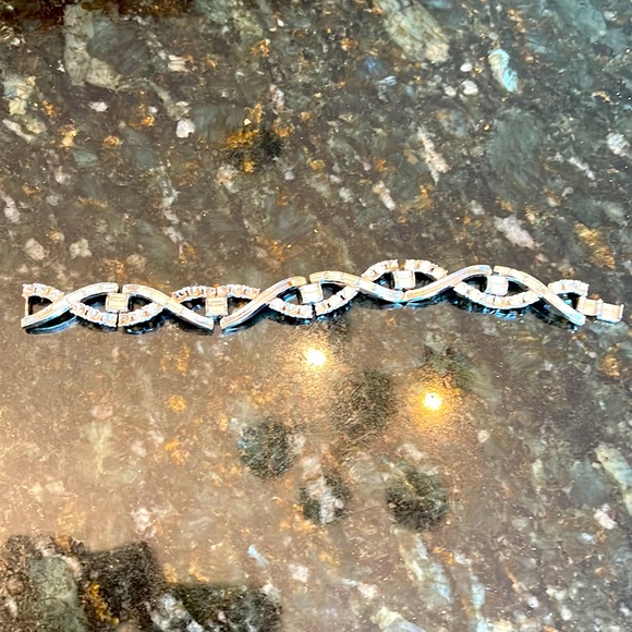 Crown Trifari Rhinestone Bracelet - Picture 3 of 3